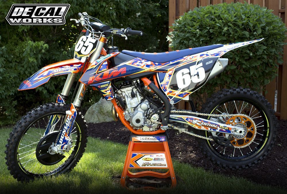 DeCal Works CAMO Graphic Kits | Dirt Rider