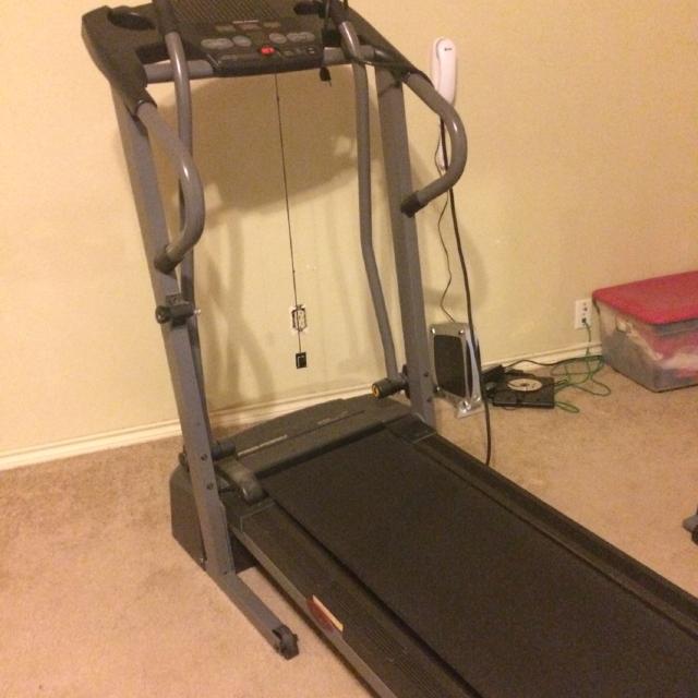 Pro Form 330 Treadmill | amulette