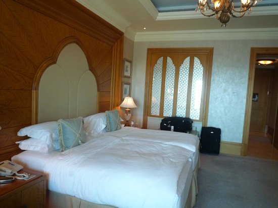 The Extra Large King size Beds Picture of Emirates Palace, Abu 