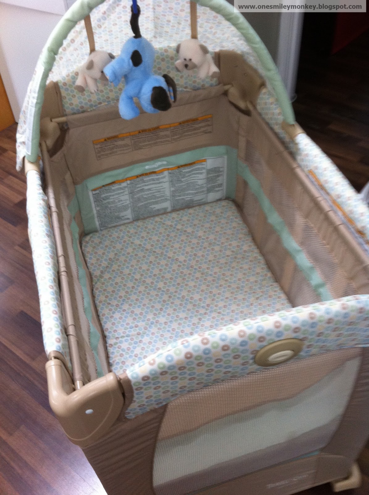 Travel Lite Crib with Stages Review